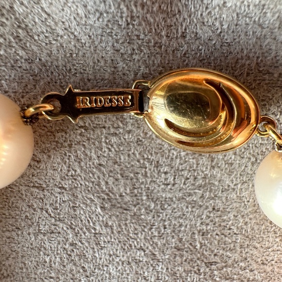 Designer Tiffany & Co. IRIDESSE Large Multi/ White Pink 18K Yellow Gold Bracelet - Picture 4 of 13